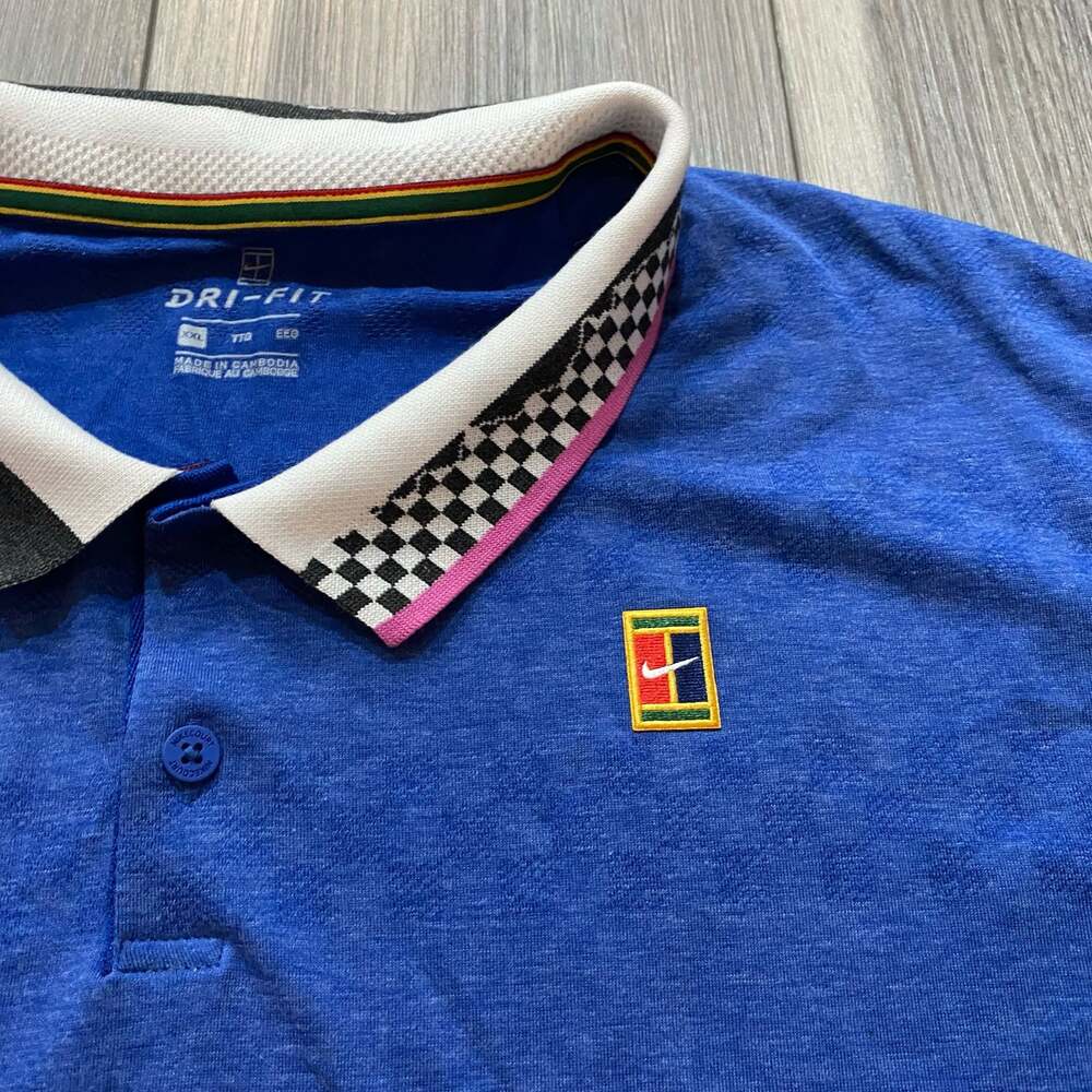 NikeCourt Dri-FIT Heritage Tennis Polo Shirt with Checkered Collar
